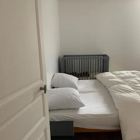 Maison Chaleureuse Au Pied Des Montagnes *