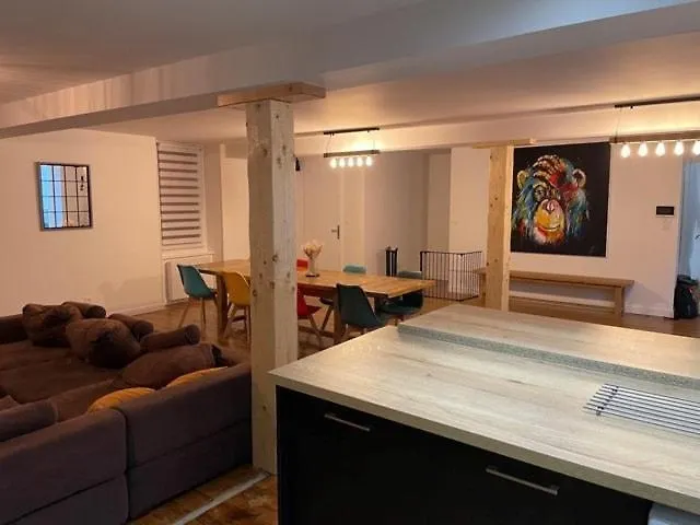 Maison Chaleureuse Au Pied Des Montagnes *