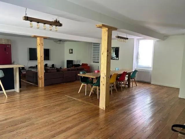 בית נופש Maison Chaleureuse Au Pied Des Montagnes Perles-et-Castelet