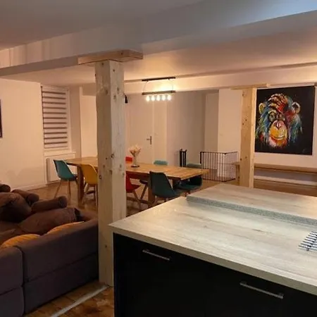 Maison Chaleureuse Au Pied Des Montagnes *